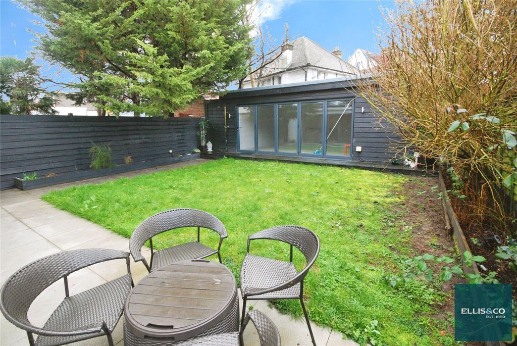Property photo 3 of 12 Picture No. 03