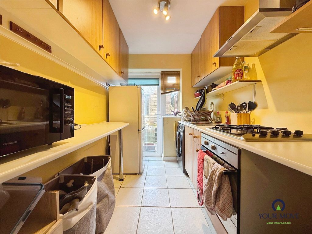 Property photo 3 of 13 Picture No. 10