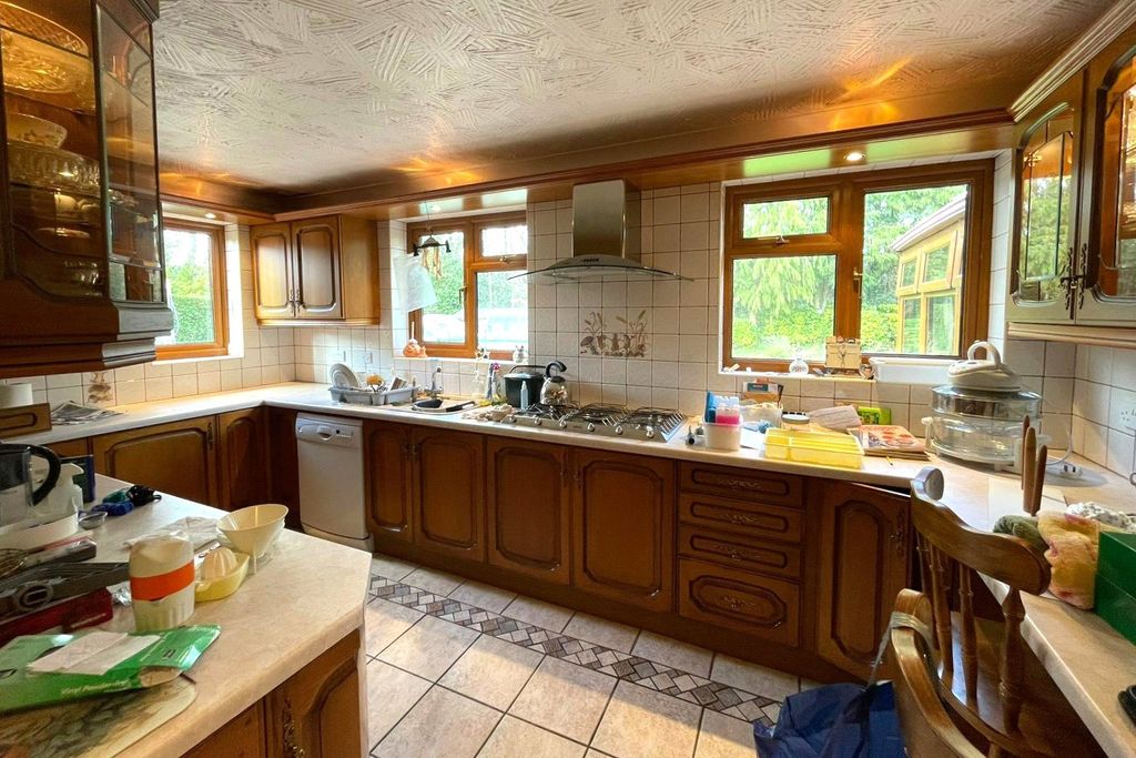 Property photo 2 of 32 Picture No. 06