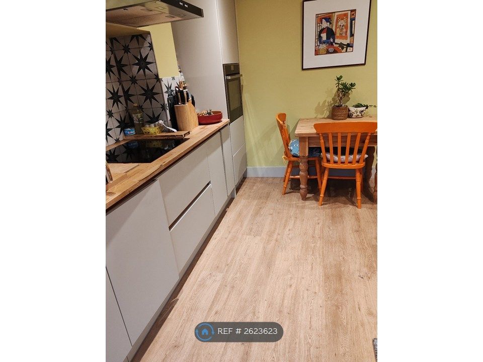 Property photo 1 of 10 Kichen