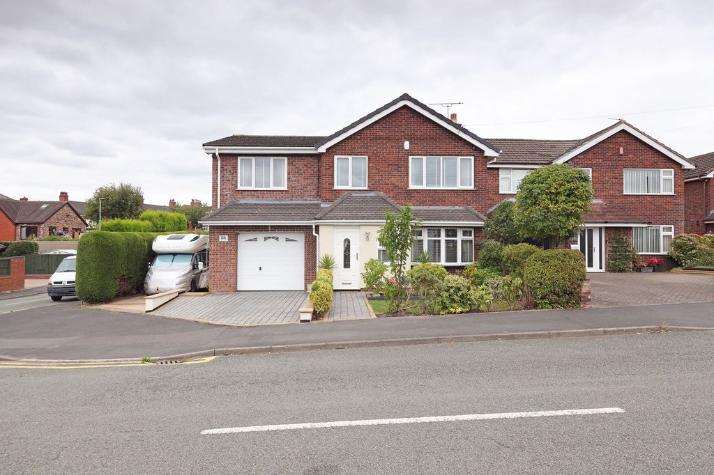 Property photo 1 of 24