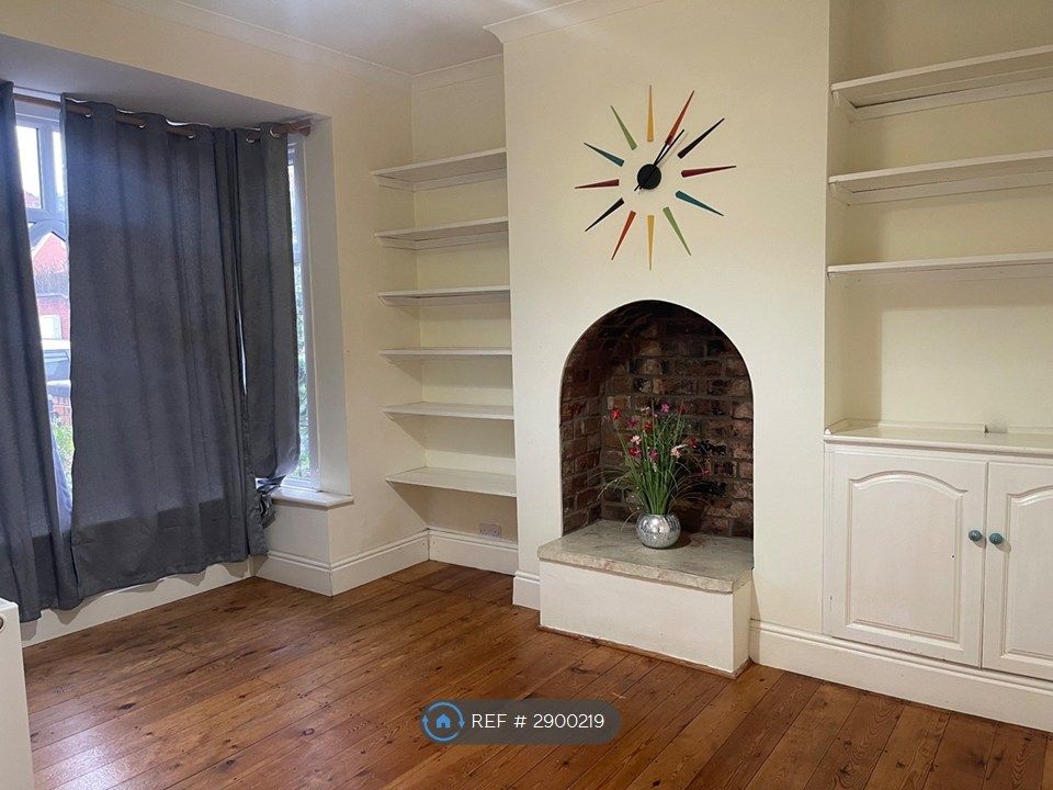 Property photo 1 of 6