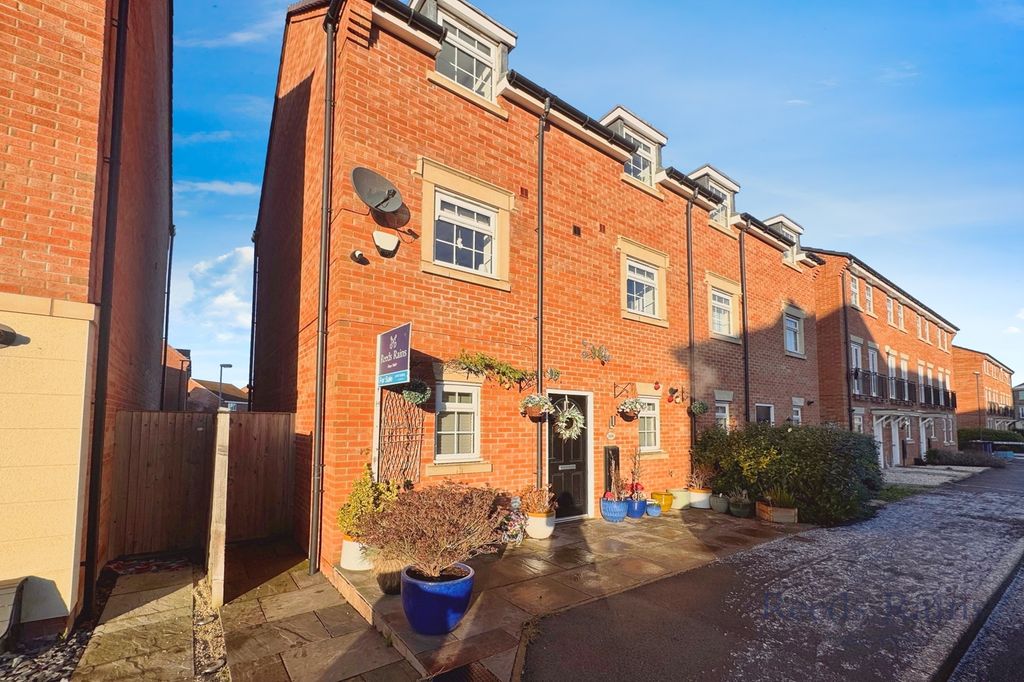 Property photo 1 of 21 Picture No. 27