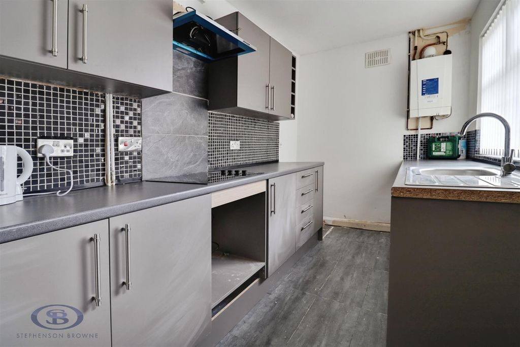 Property photo 3 of 13 1c7ee11A-Img_0340-Img_0342.Jpg