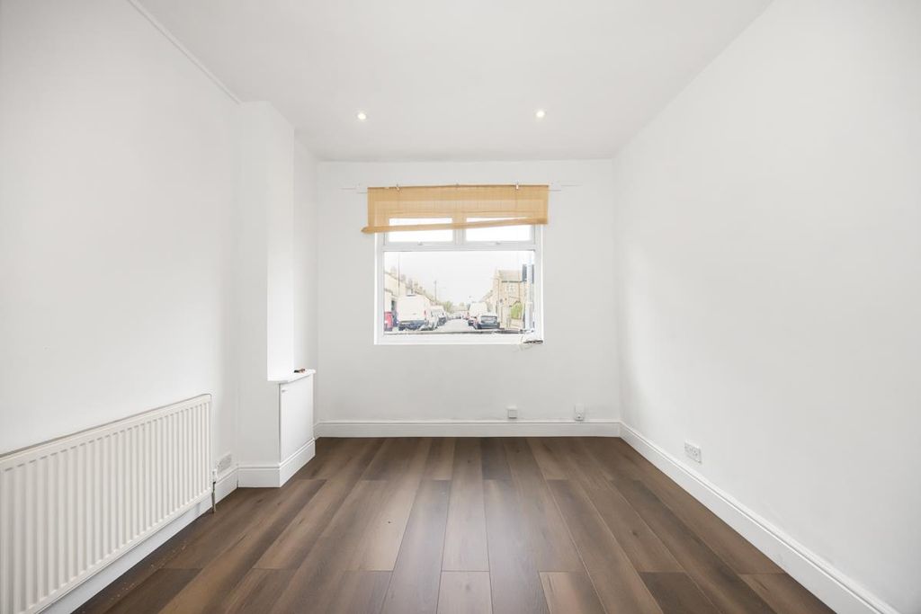 Property photo 3 of 14 3.Jpg