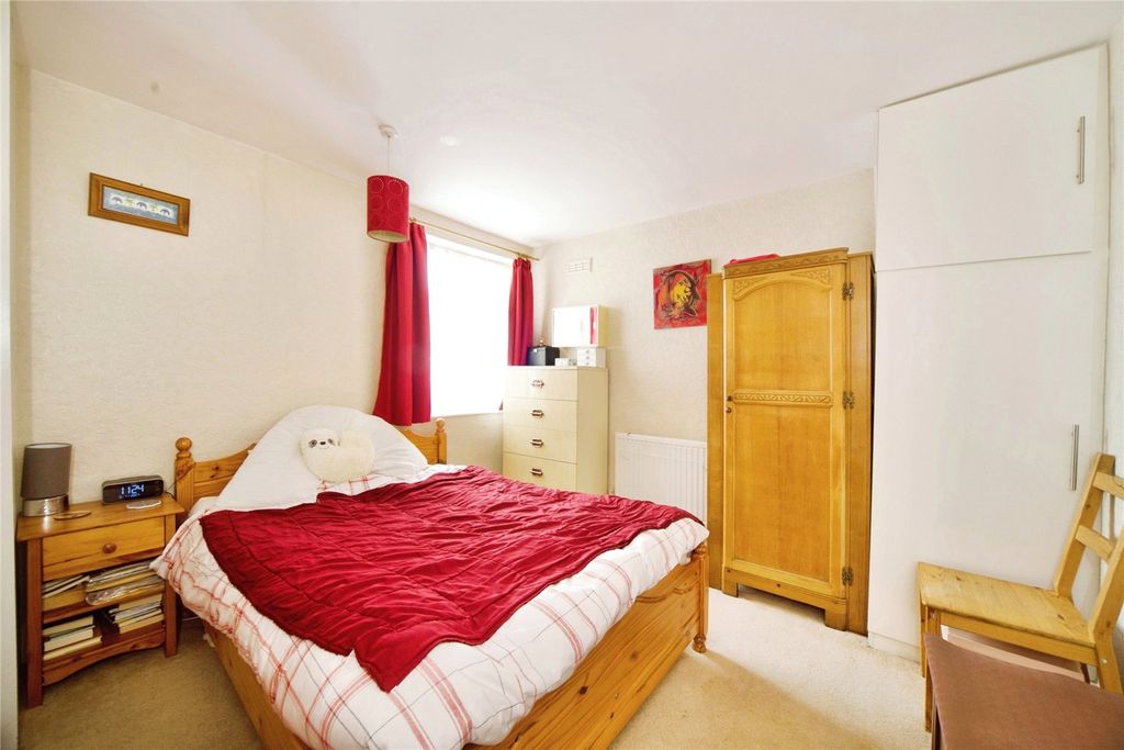 Property photo 3 of 14 Photography