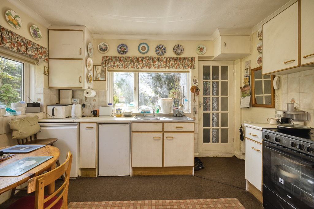 Property photo 3 of 15 Picture 3