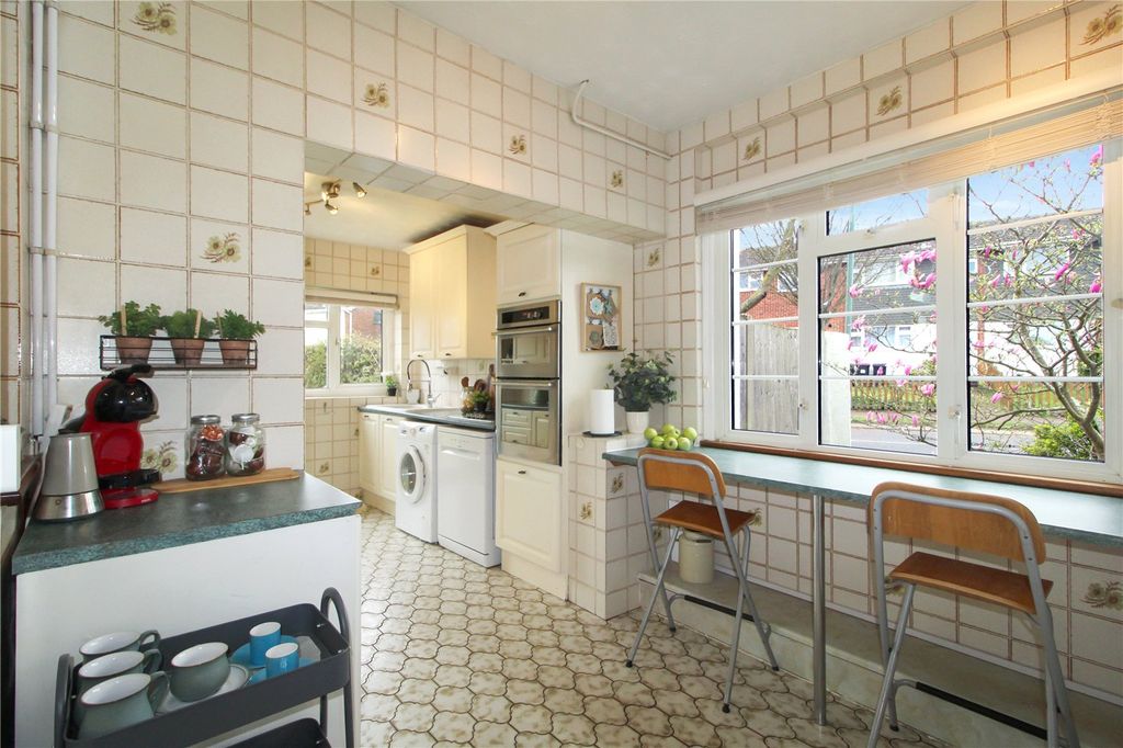 Property photo 3 of 26 Picture No. 06