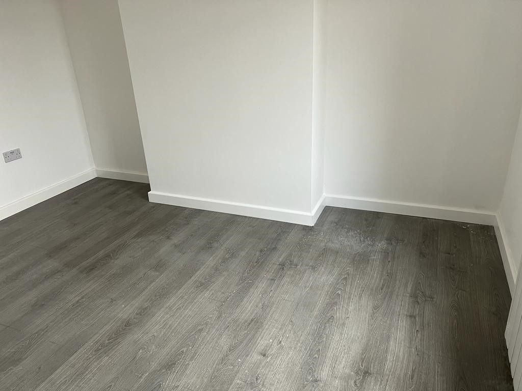 Property photo 2 of 3