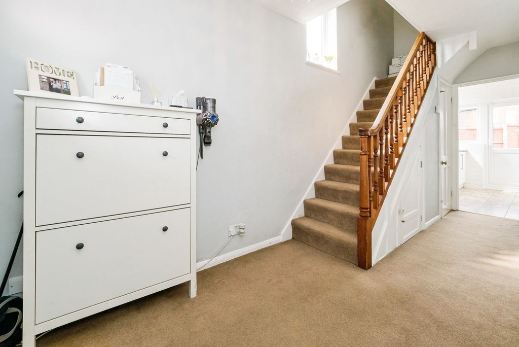 Property photo 2 of 18 Pbox-Img.Jpg