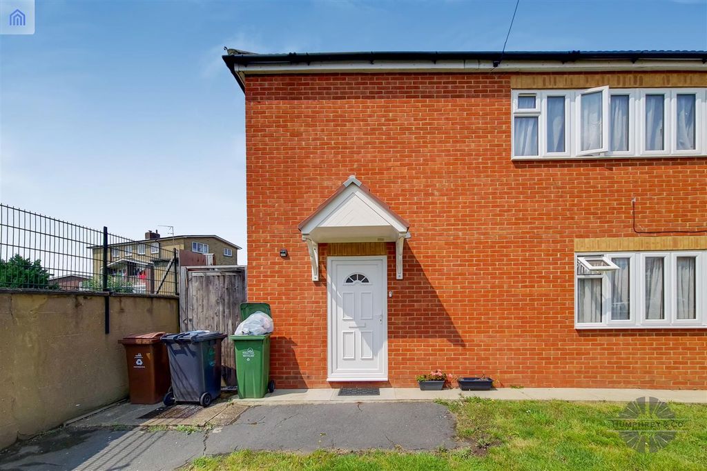 Property photo 2 of 15 0_Exterior-1.Jpg