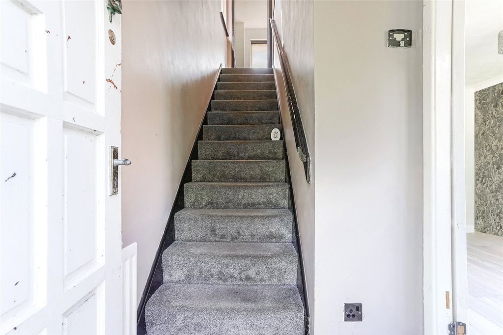 Property photo 2 of 11 Picture No. 39