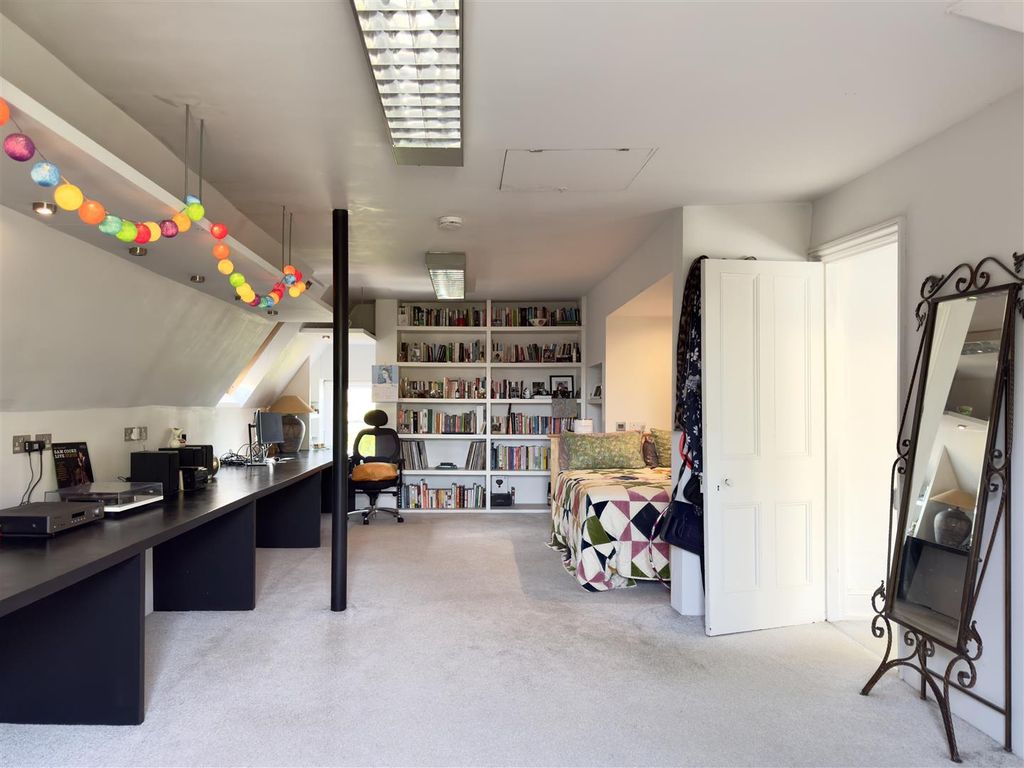 Additional image 30 of 5 bed semi-detached house for saleVictoria Road, Penarth CF64