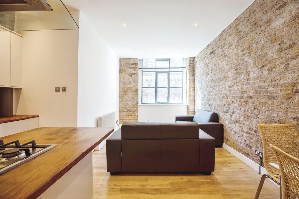 Property photo 3 of 15 0T7A7051-Hdr.Jpg