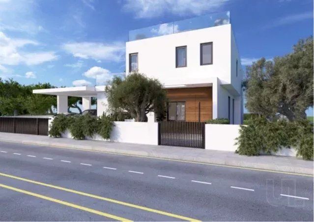 Property photo 3 of 9