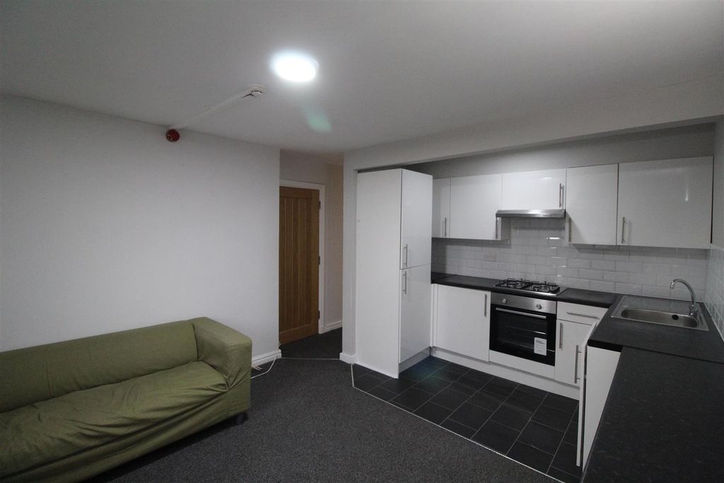 Property photo 1 of 10 Img_6685.Jpg