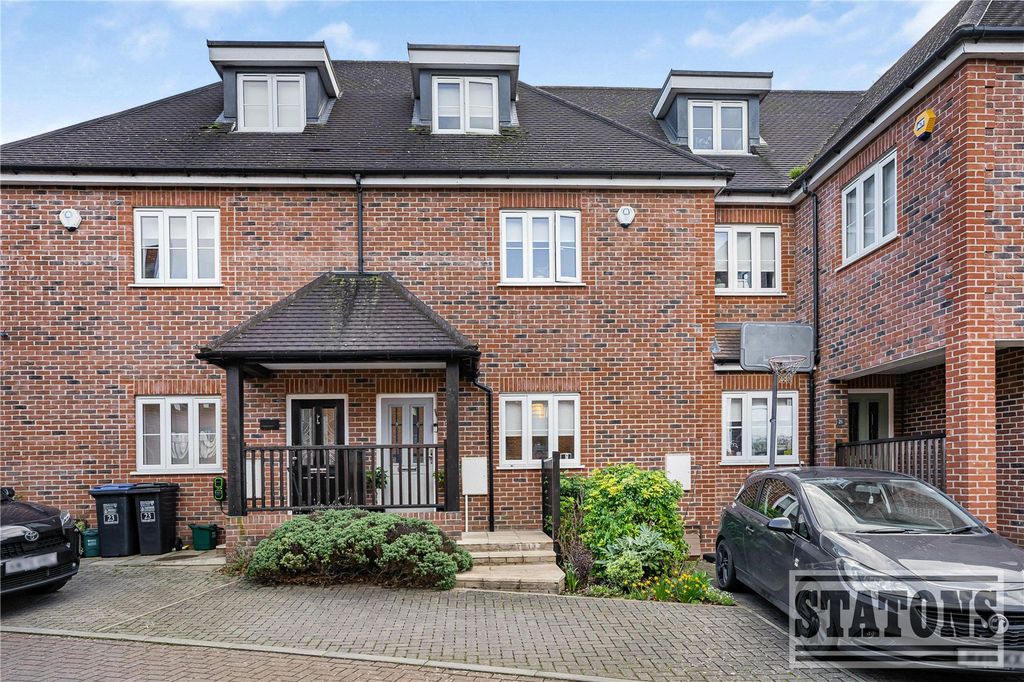 Property photo 1 of 16 Picture No. 12