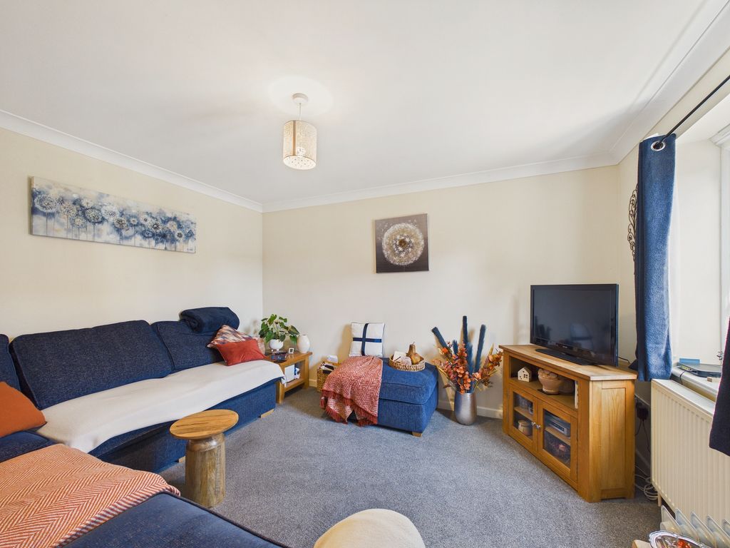 Property photo 3 of 7