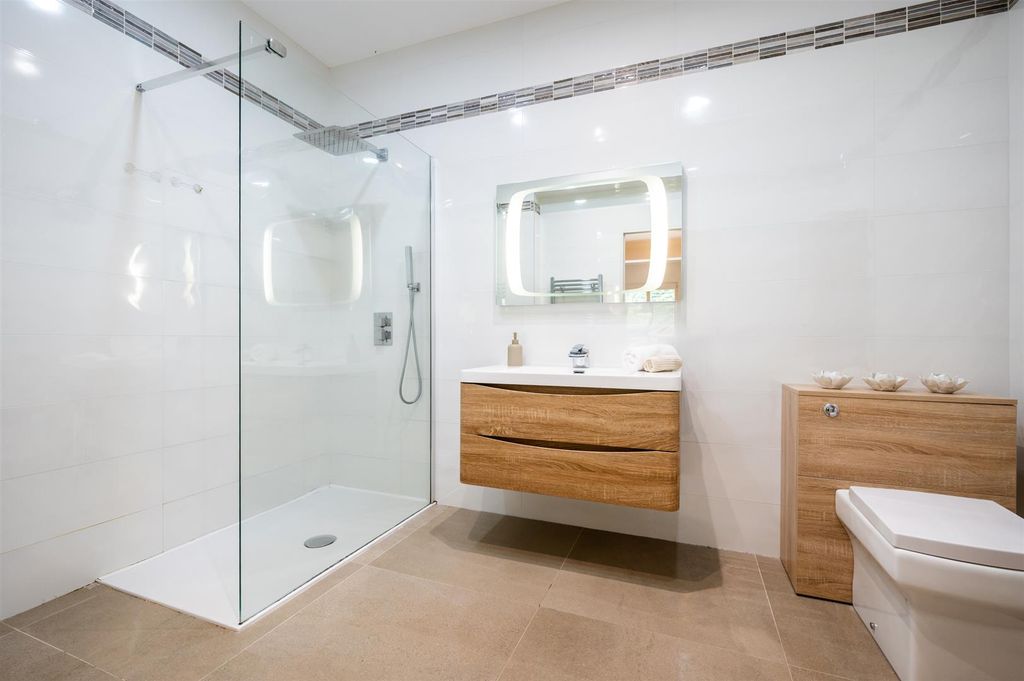 Additional image 36 of 5 bed detached house for saleDore Road, Sheffield S17