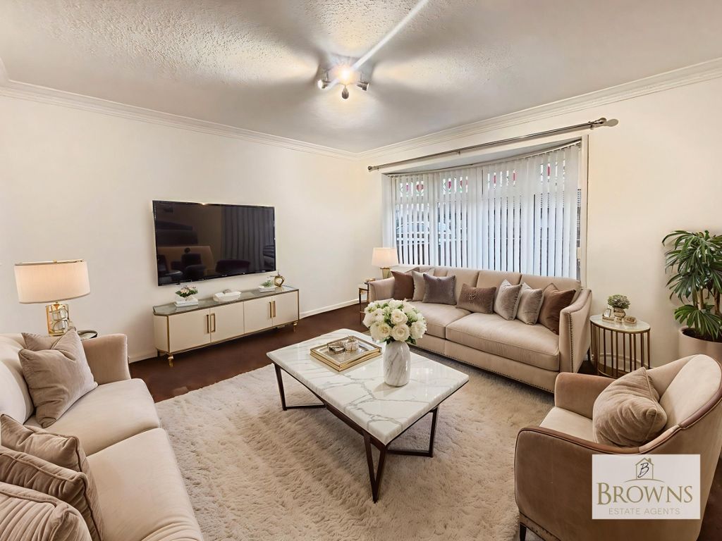 Property photo 2 of 27 4851902