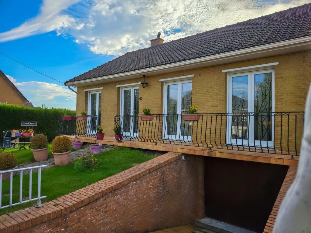 Property photo 1 of 14 Detached House With Full Basement On A No-Through Road In Auchel