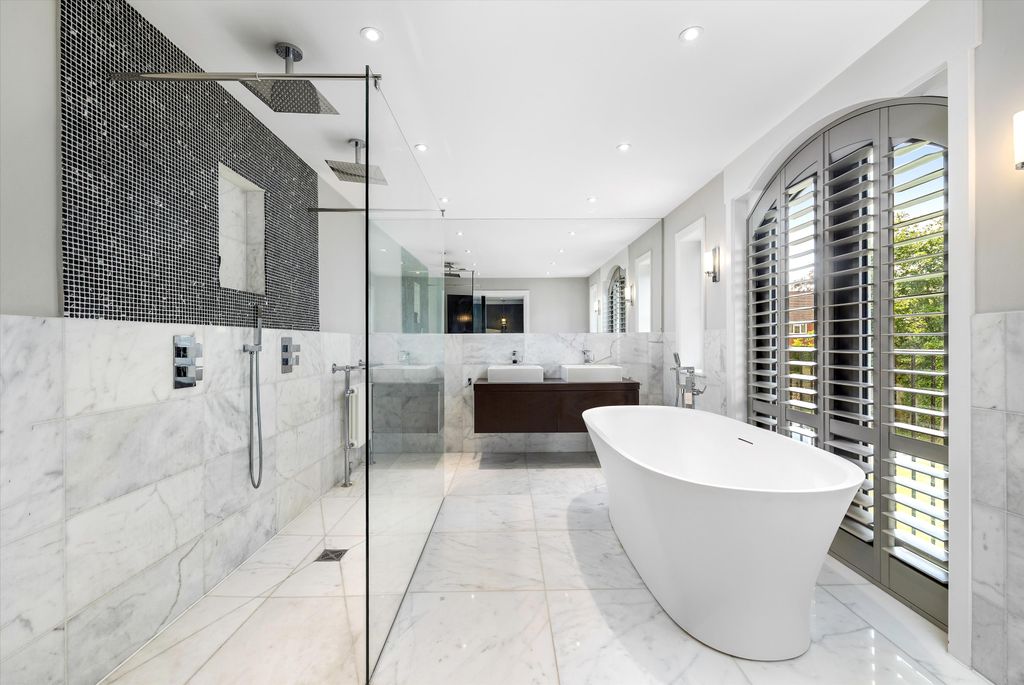 Additional image 10 of 6 bed detached house for saleLondon Road, Shrewsbury, Shropshire SY2