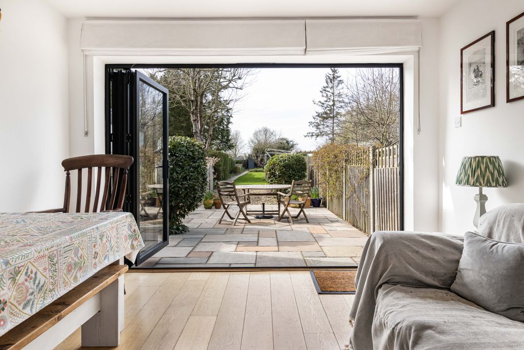 Property photo 3 of 34 3375354