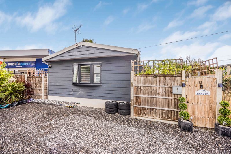 Property photo 1 of 23 Photo 24