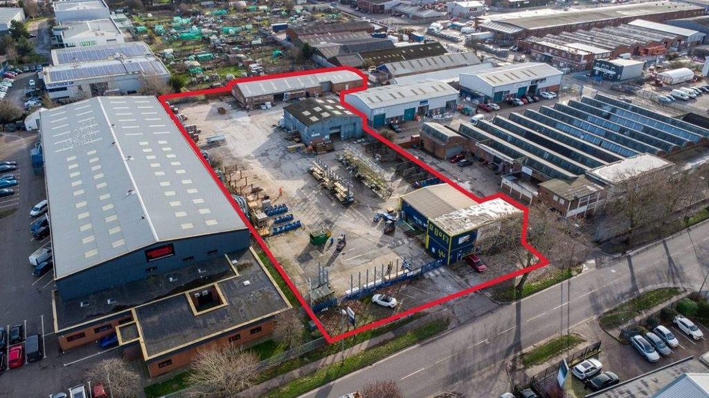 Property photo 1 of 7