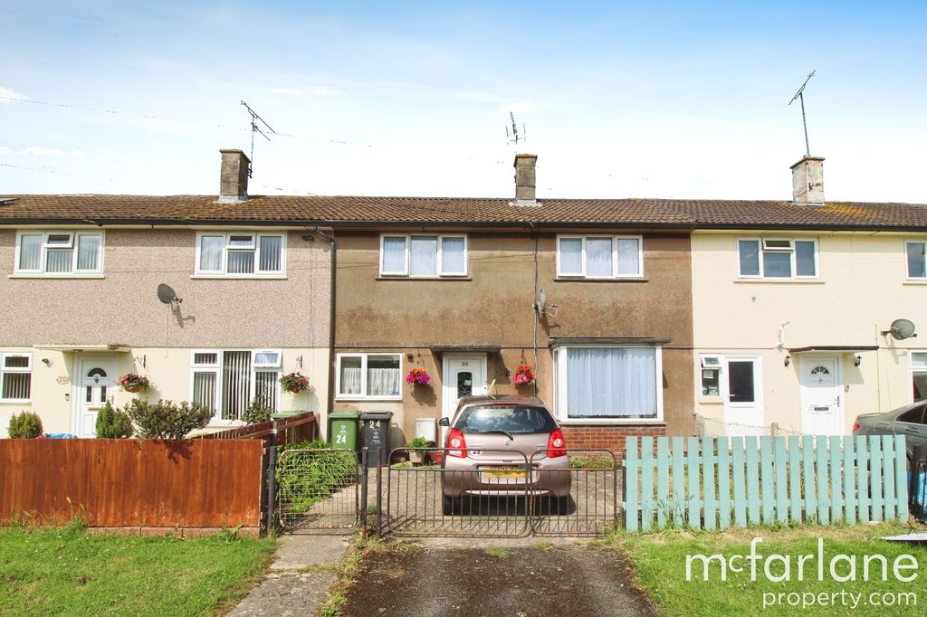 Property photo 1 of 11