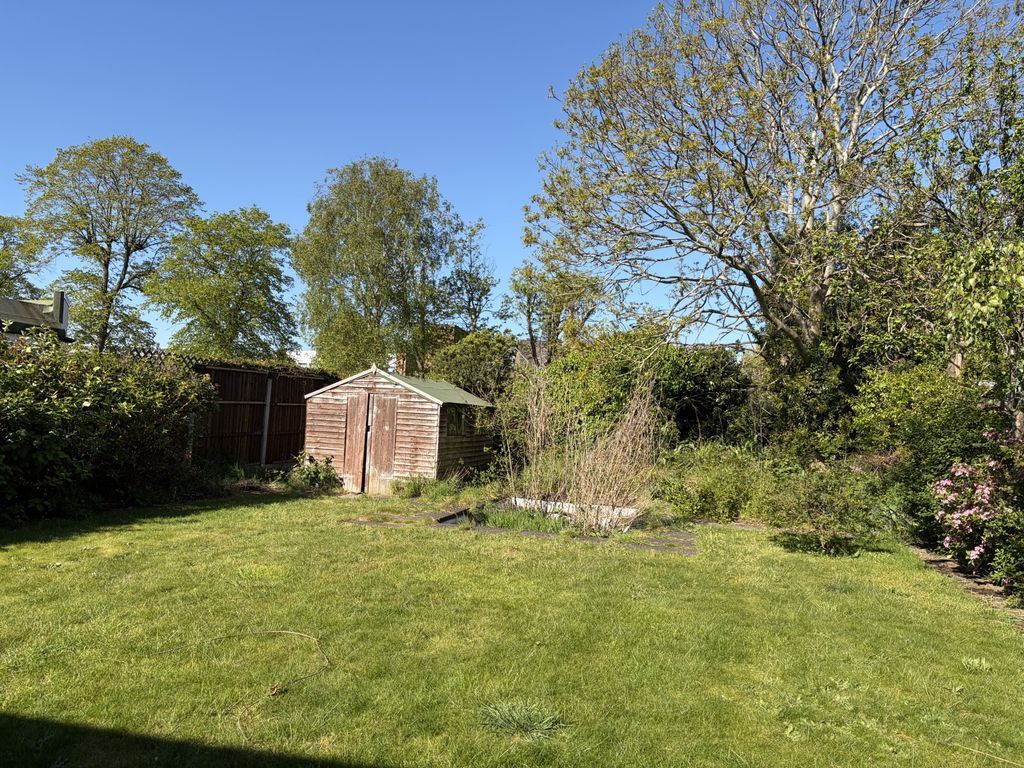 Property photo 2 of 11 Photo 9