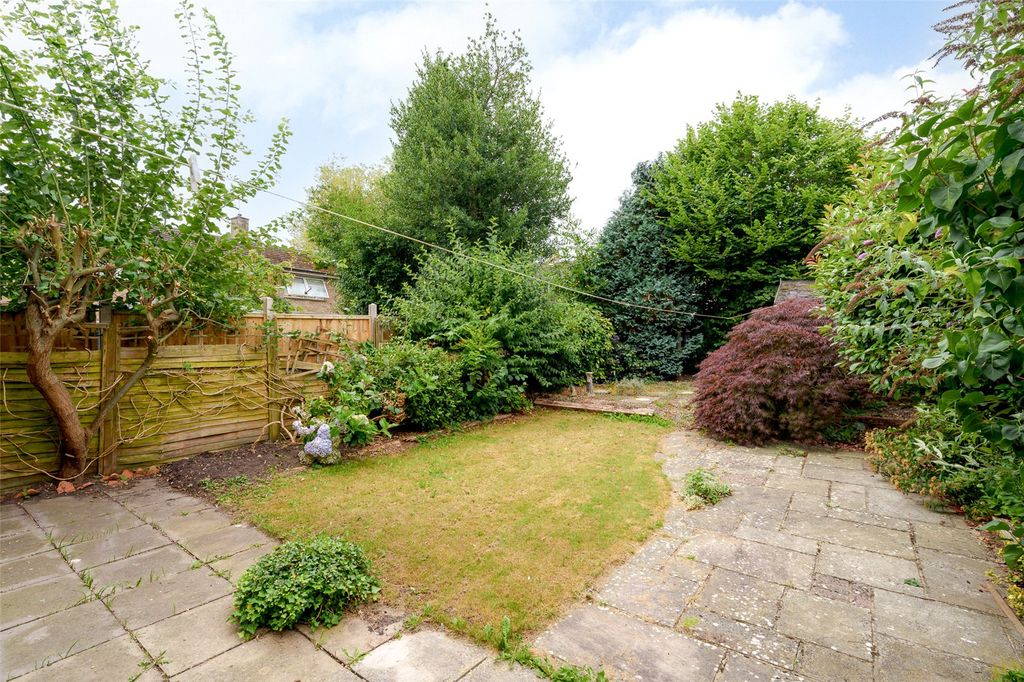 Property photo 2 of 12 Picture No. 14