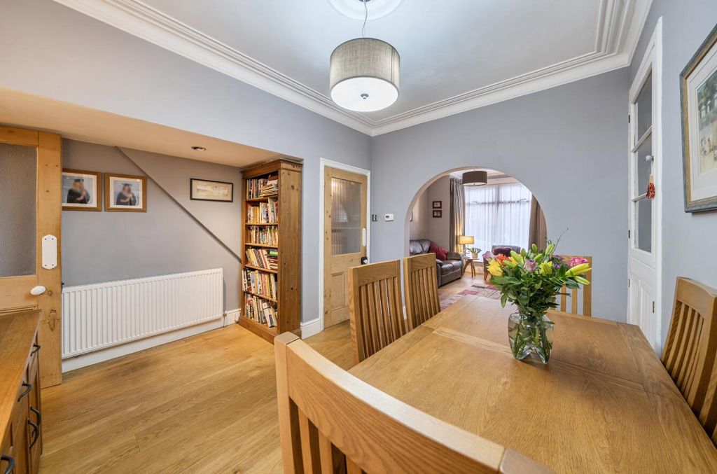 Property photo 2 of 24 Dining Room