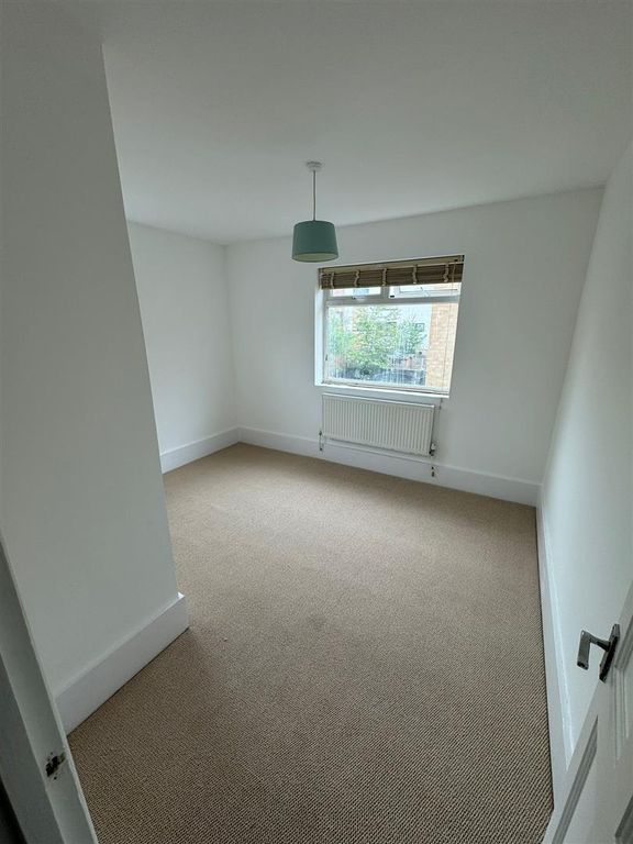 Property photo 3 of 5 Kimberley Gardens lV.Jpg