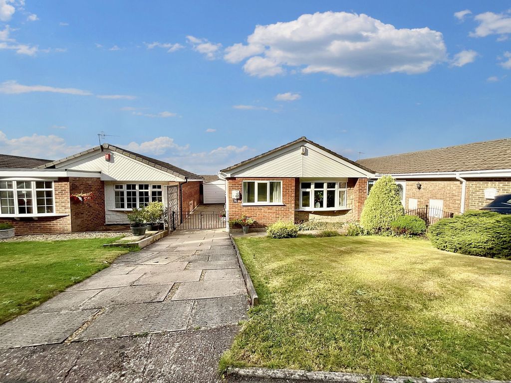 Property photo 1 of 20