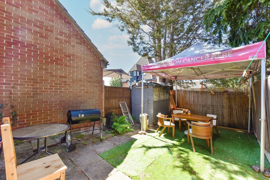 Property photo 2 of 12