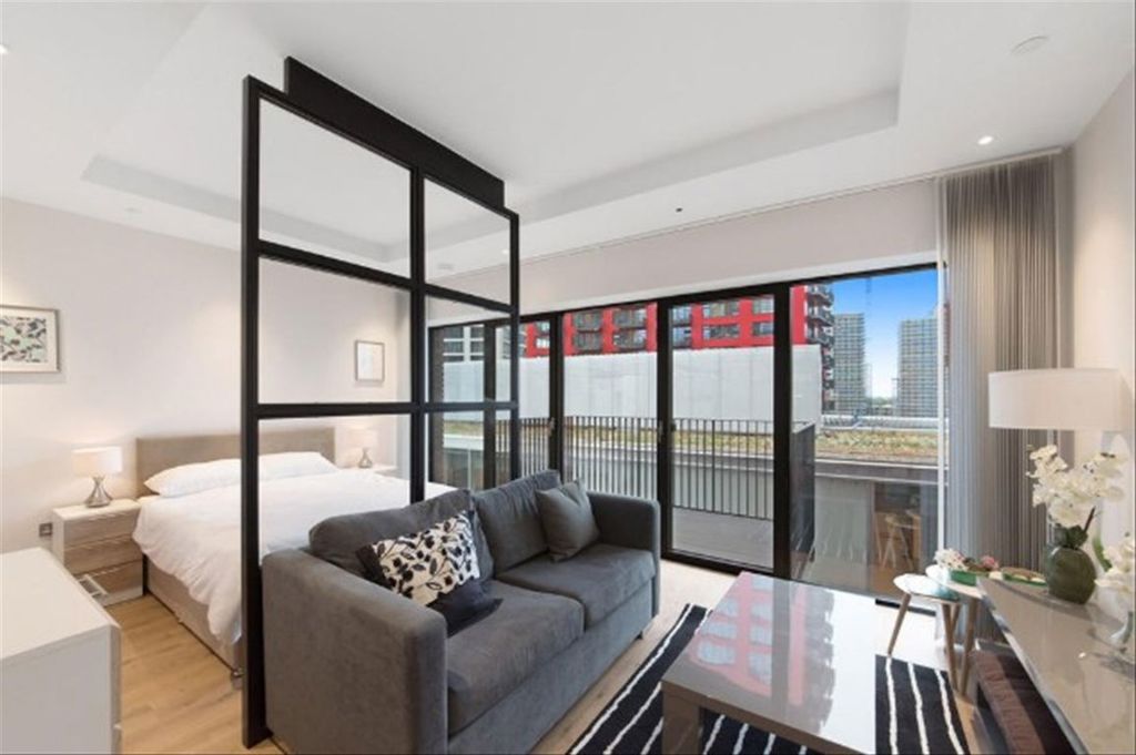 Property photo 1 of 10