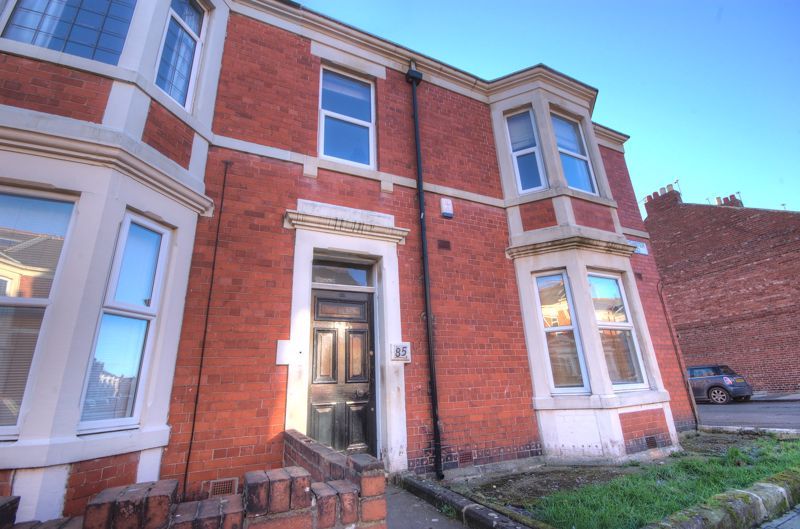 Property photo 1 of 9 Photo 7