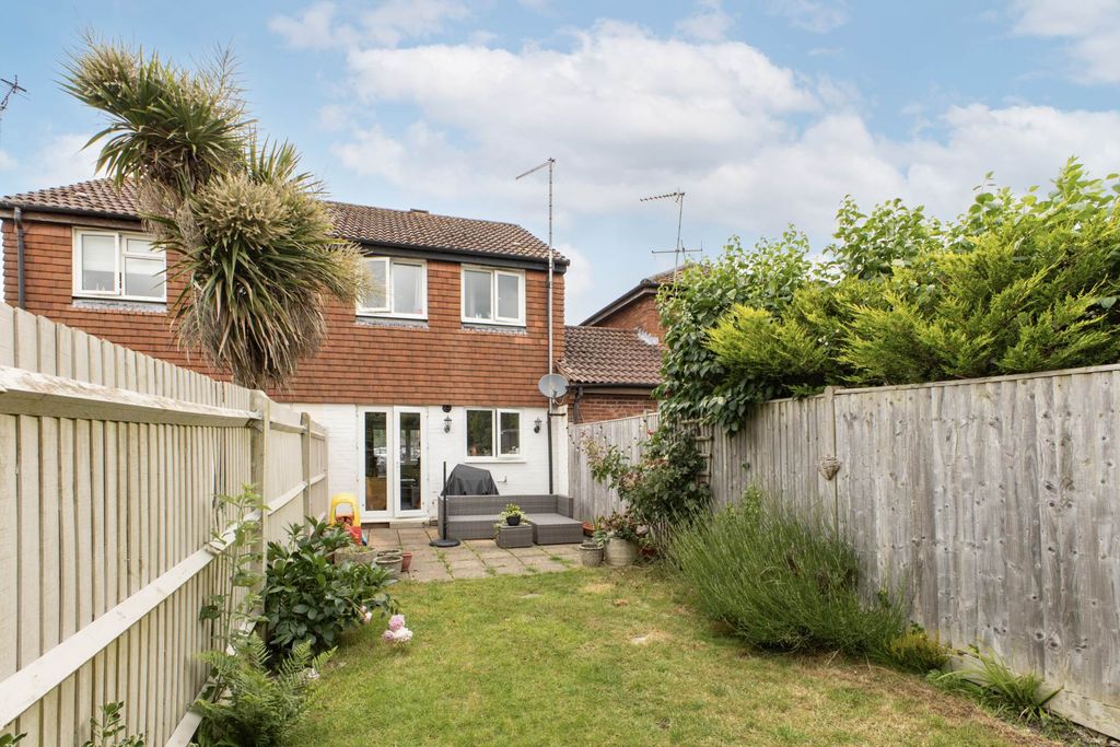 Property photo 2 of 14