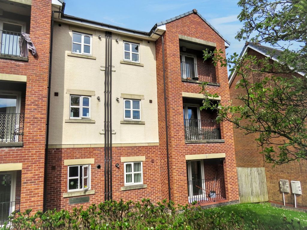 Property photo 1 of 25