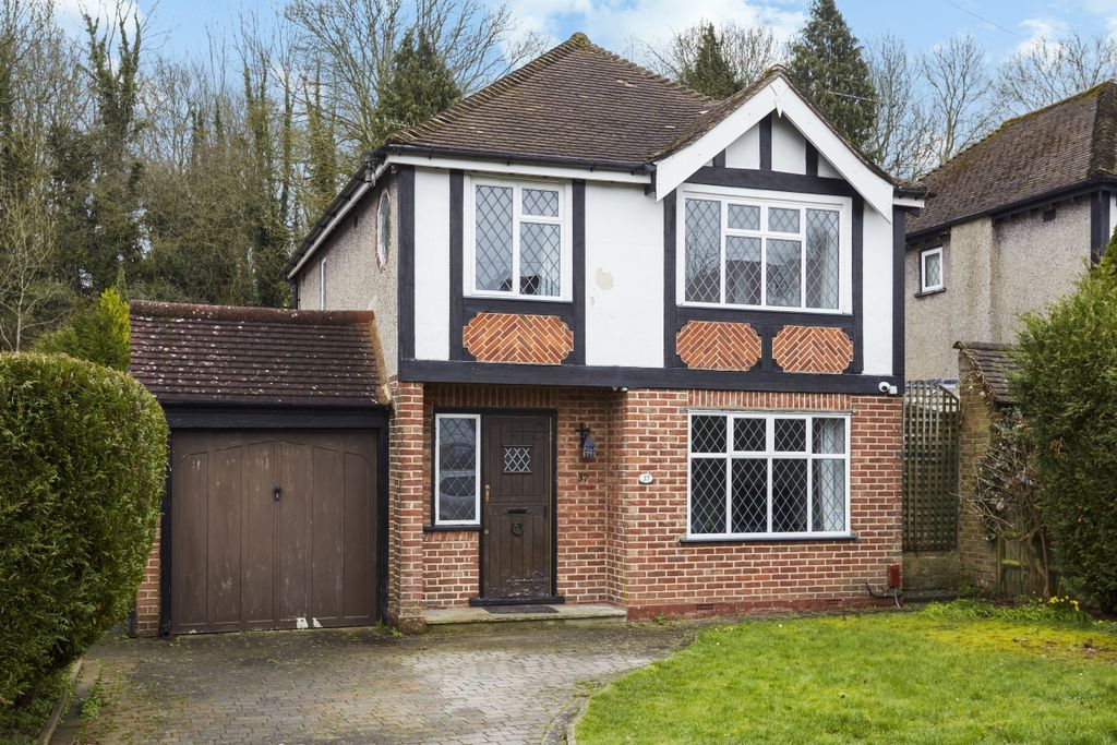 Property photo 1 of 11 37 Greenhill Aven...