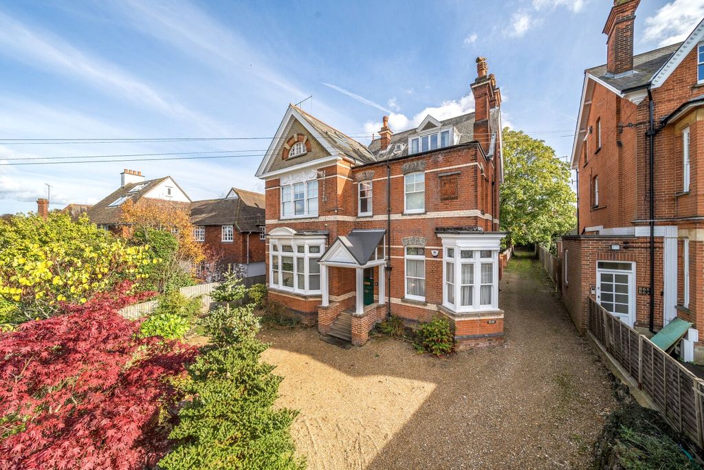 Property photo 1 of 29 Picture No. 30