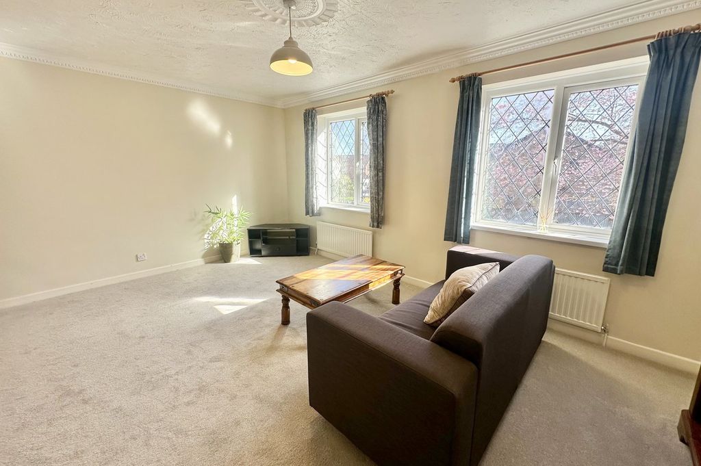 Property photo 2 of 15