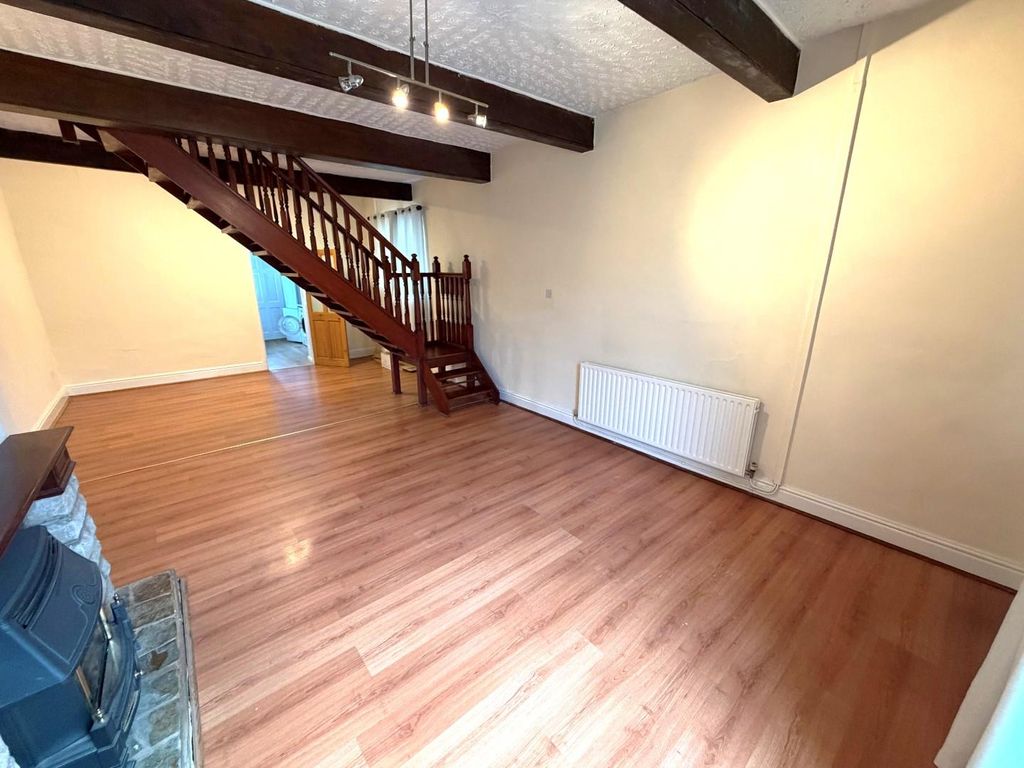 Property photo 3 of 10 3.Jpg