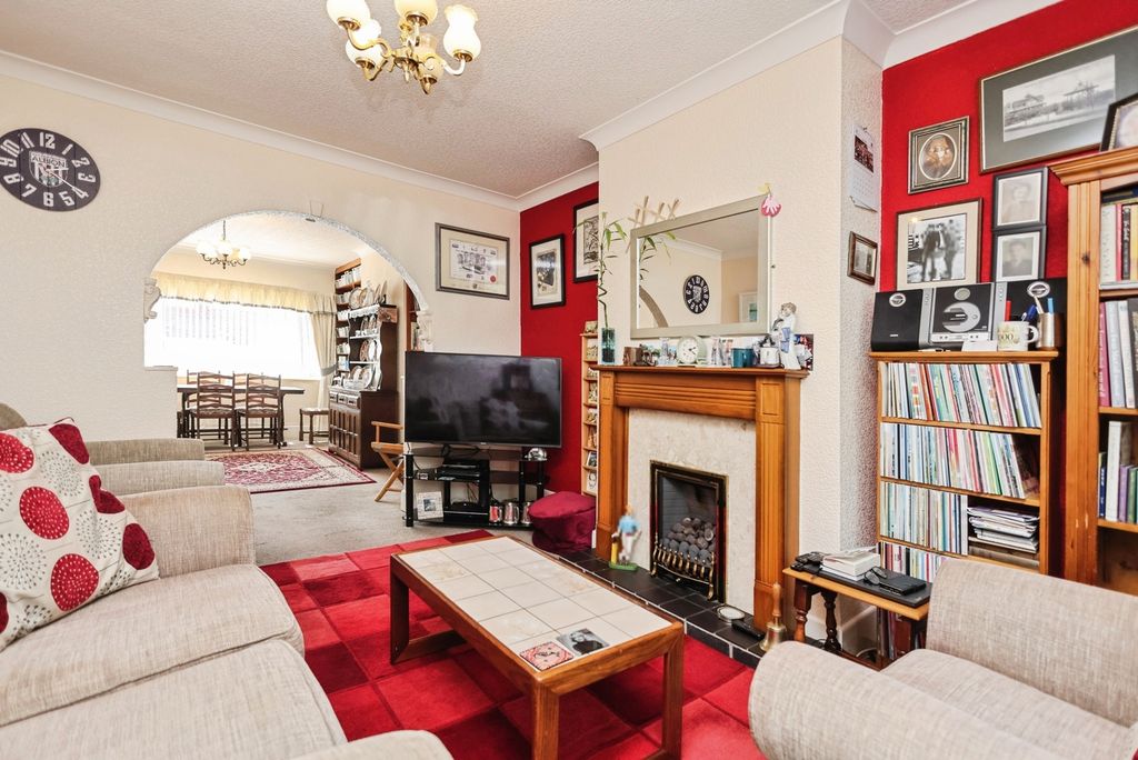 Property photo 2 of 22 Pbox-Img.Jpg