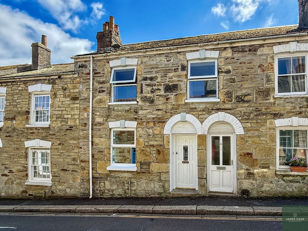 Property photo 1 of 12