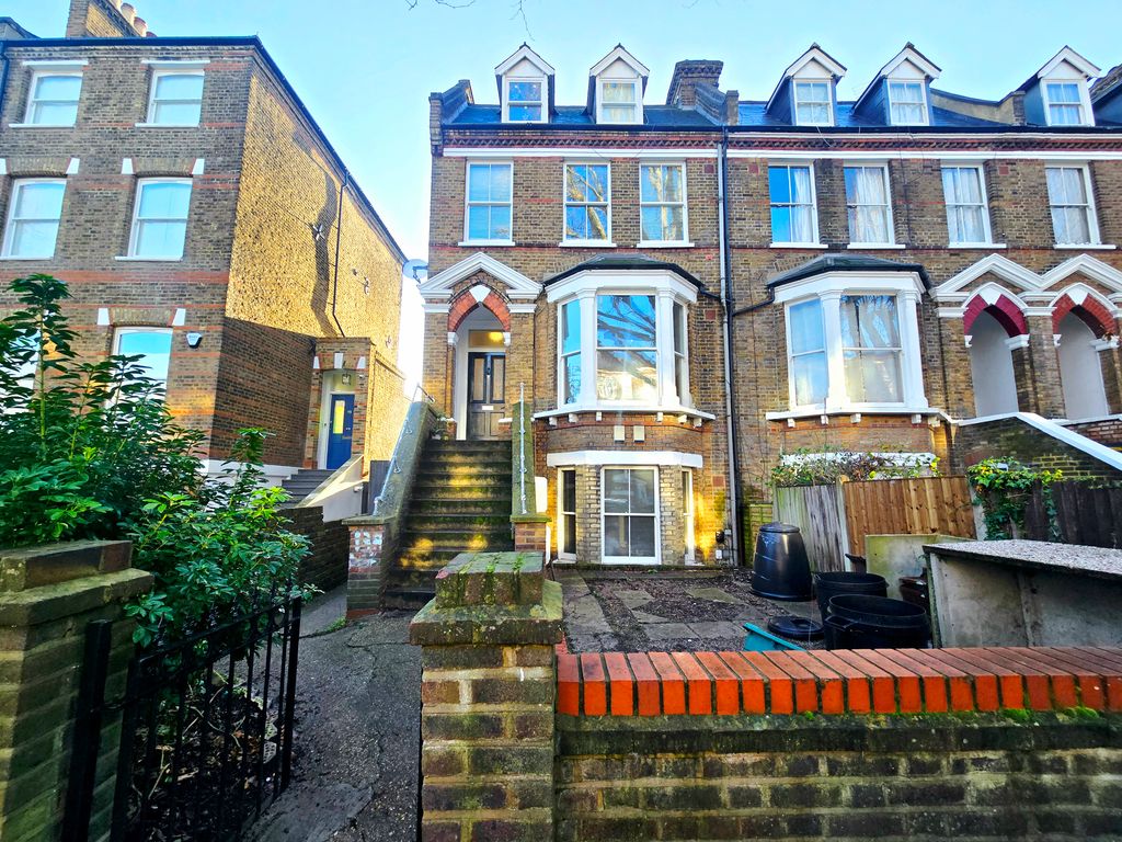 Property photo 3 of 5