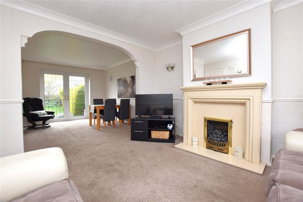 Property photo 3 of 18 Picture No. 04