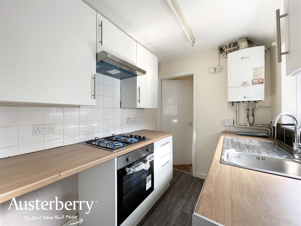 Property photo 3 of 9