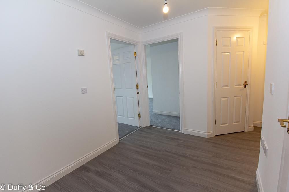 Property photo 3 of 16 21 Harlands House-6.Jpg